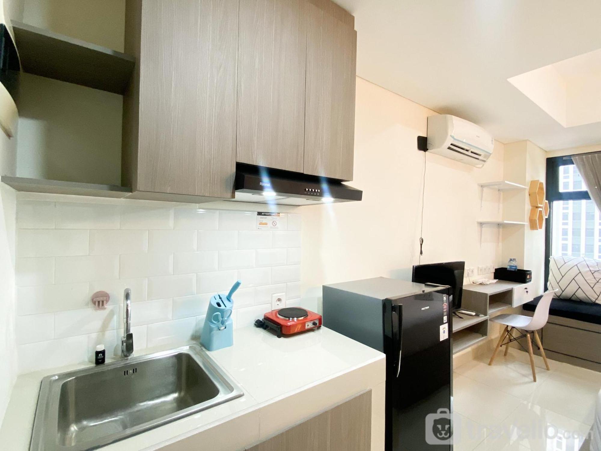 Cozy Studio Room At Pollux Chadstone Apartment By Travelio Cikarang Exterior foto